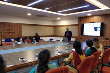 Dr Balamurugan conducting Workshop on Key to Growth and Success organized by eMERG and GIGA